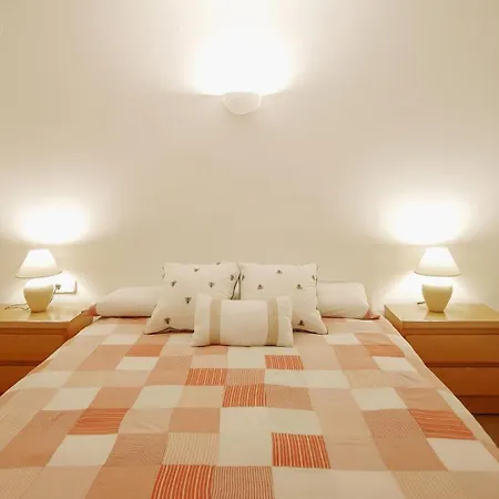 Apartment Close To The 4 In Tossa Tossa de Mar